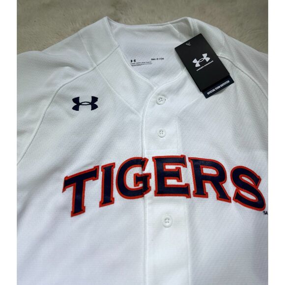 Under Armour Men Small  Vintage Auburn University Authentic Baseball Jersey - Picture 6 of 9